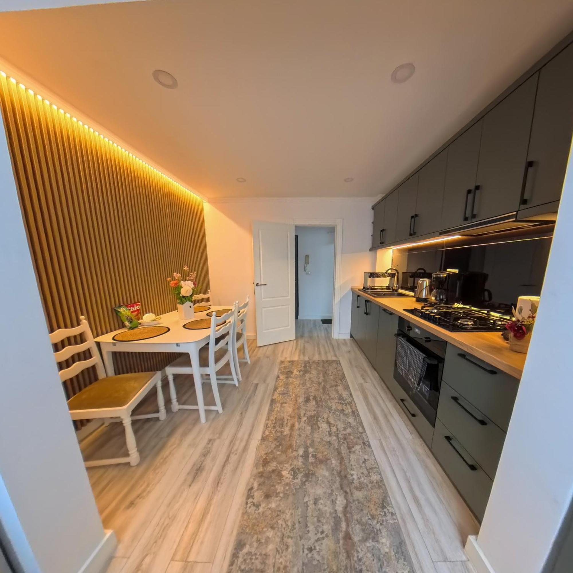 Apartament In גורה הומורולווי מראה חיצוני תמונה